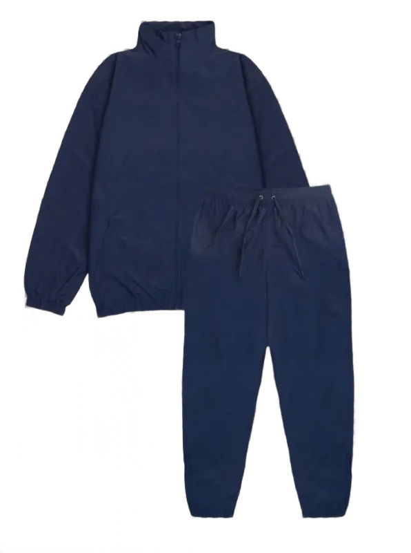 Freshly cleaned and neatly folded sportswear & gym clothes in Kuwait