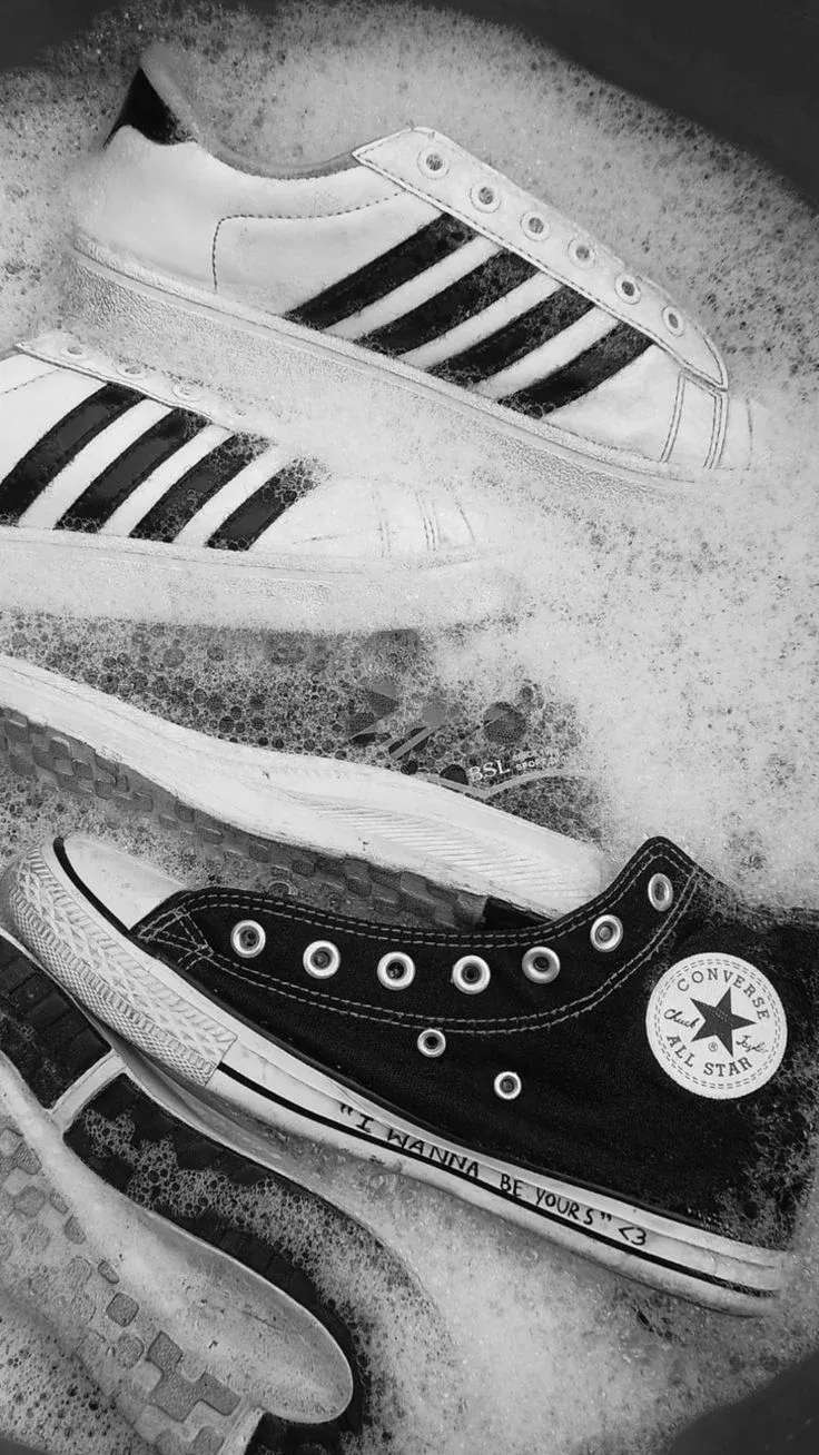 Laundrykhalas artisan sneaker and leather shoe restoration